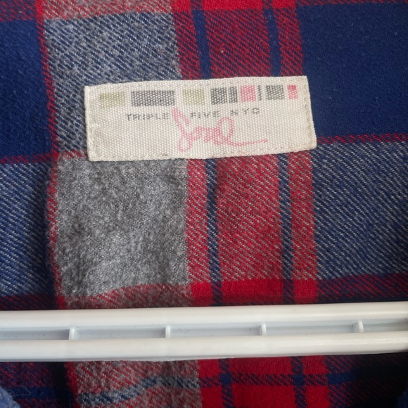 Button-down Long Sleeve - Picture 2 of 3